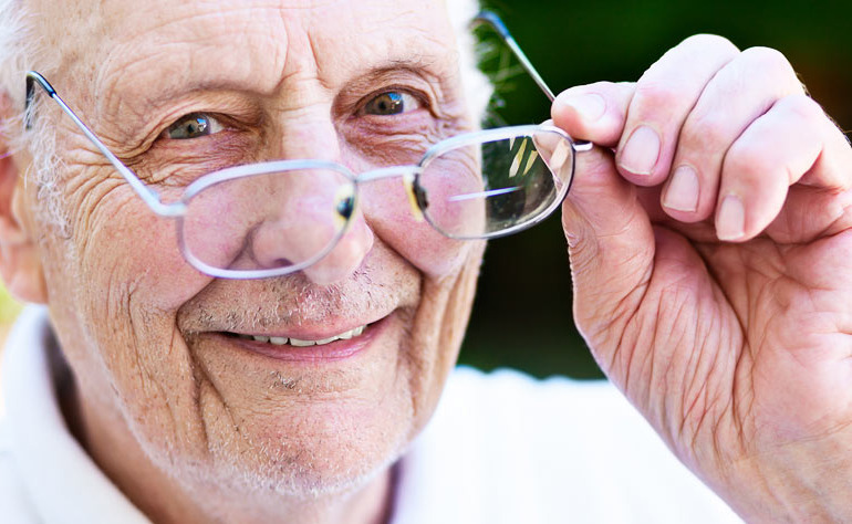 Les troubles de la vision, symptôme du vieillissement