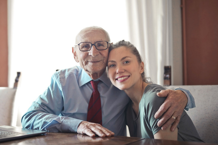 5 Conseils pour Renforcer les Relations Intergénérationnelles : Un Guide pour les Seniors